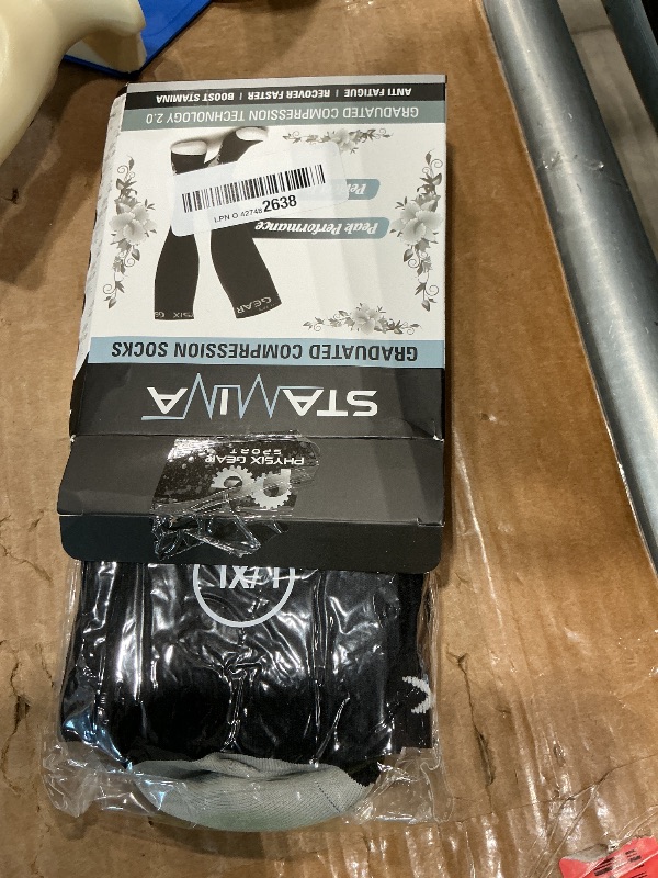 Photo 1 of Physix Gear Compression Socks - Best Men & Womens Compression Socks for Circulation, Running, Nurses, Athletic Use Sock Compression, Blood Pressure Socks, Calcetines de, Black/Grey Flower, L/XL