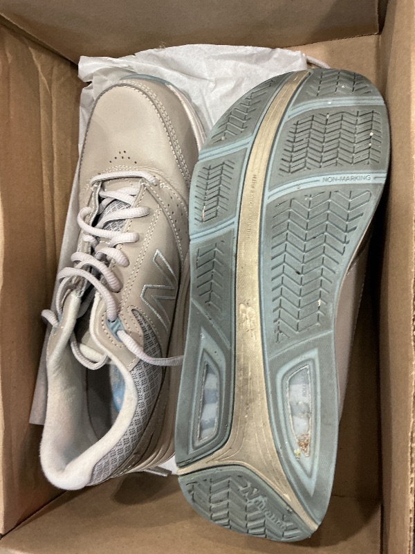 View 2 of **MINOR DAMAGE - USED**
New Balance Women's 928 V3 Lace-Up Walking Shoe, US Women's 8.5
