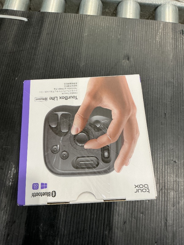 Photo 3 of TOUR BOX Lite Bluetooth - Compact Editing Keyboard, Artists Drawing Keypad, Works with Clip Studio Paint & More, Creative Console with Custom Software, Streamline All Workflow - Wireless (Unit Only)