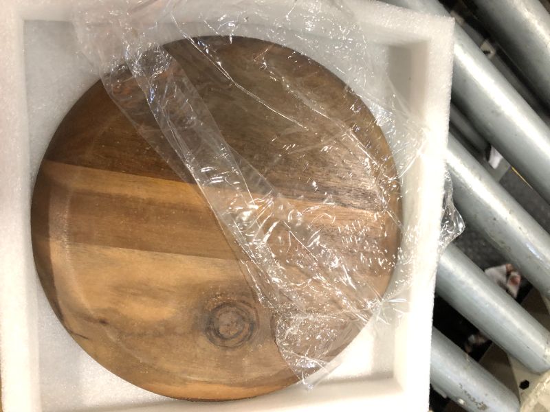 Photo 1 of **1 PLATE** 2 Pcs 10 Inch Acacia Wood Dinner Plates Set for Eating Wooden Round Charcuterie Boards Kitchen Serving Platters for Food Dishes Cheese Tray Dessert Salad Plate Wood Charger Plates Decorative Trays