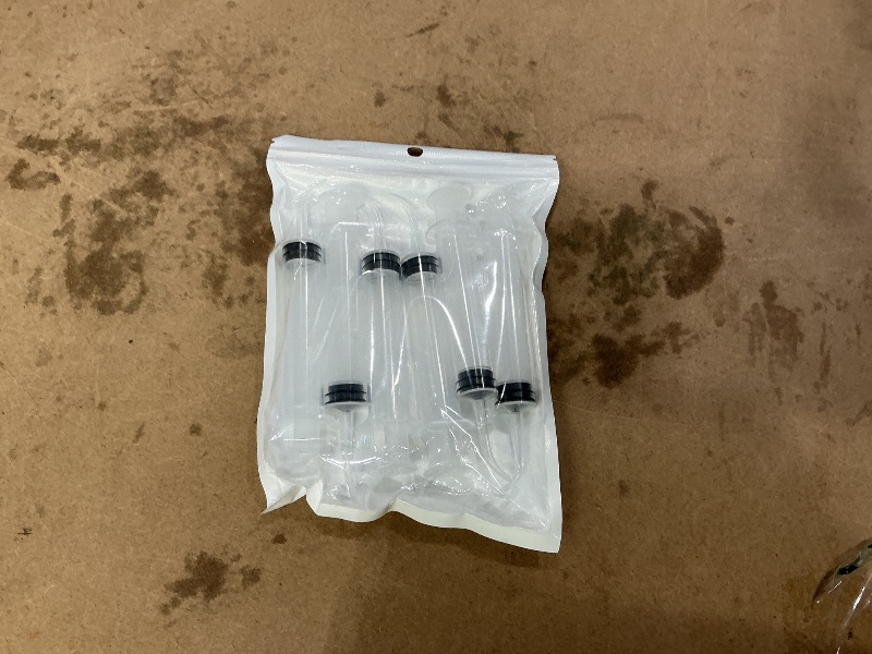 Photo 1 of 6 Pack Dental Irrigation Syringe, Wisdom Teeth Syringes with Curved Tip for Tooth