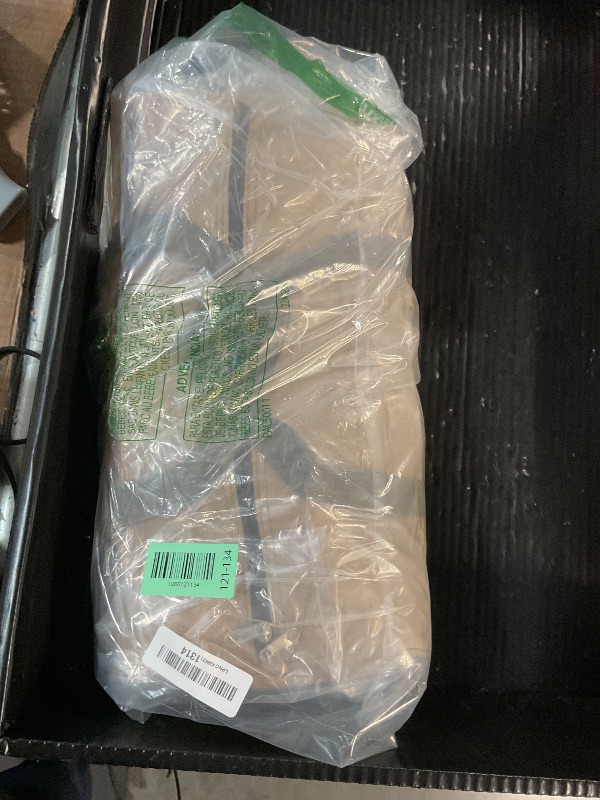 Photo 1 of (minor damage) VSSAL Premium Pro 100mm Bocce Ball Set Regulation Size and Weight with 8 Resin Balls, Pallino, Carrying Bag, Measuring Rope