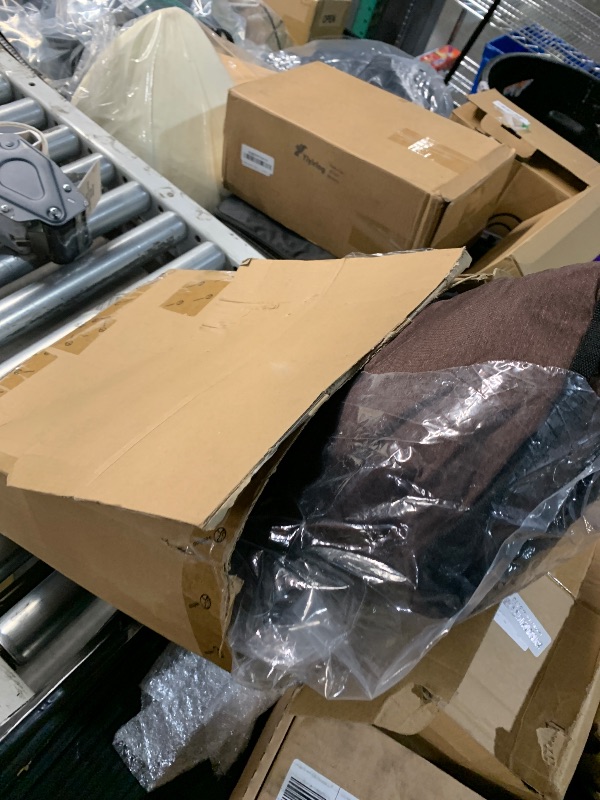 Photo 1 of (missing pieces) Veehoo Elevated Raised Dog Bed+Waterproof Removable Pillow-Top Mat, Cooling Outdoor Dog Cot