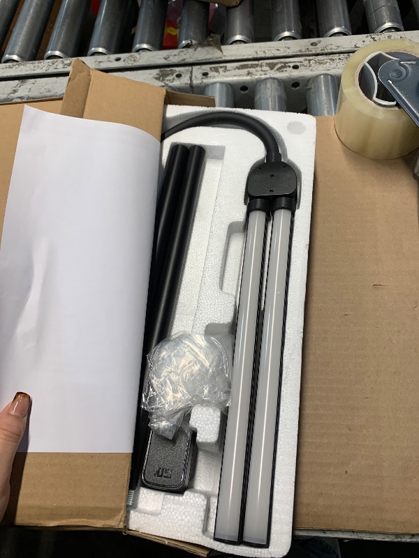 Photo 1 of ***(PARTS ONLY/ MAJOR DAMAGE/ NON FUNCTIONAL)***LED Floor Lamp, 18W/2000LM Bright Reading Floor Lamp for Office with Double Head, Adjustable Gooseneck Dimmable Modern Standing Light for Lash Extension Craft, Eye Caring Floor Lamps for Living Room