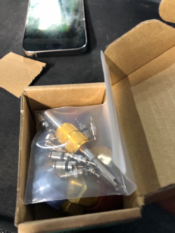 Photo 2 of R12 to R134A AC Fitting Conversion Adapter Kit, R12 to R134a Quick Coupler Valve A/C 2 Straight and 2 Angled Port Retrofit Adapter ,High/Low Pressure with Valve Tool for AC Air Conditioner System