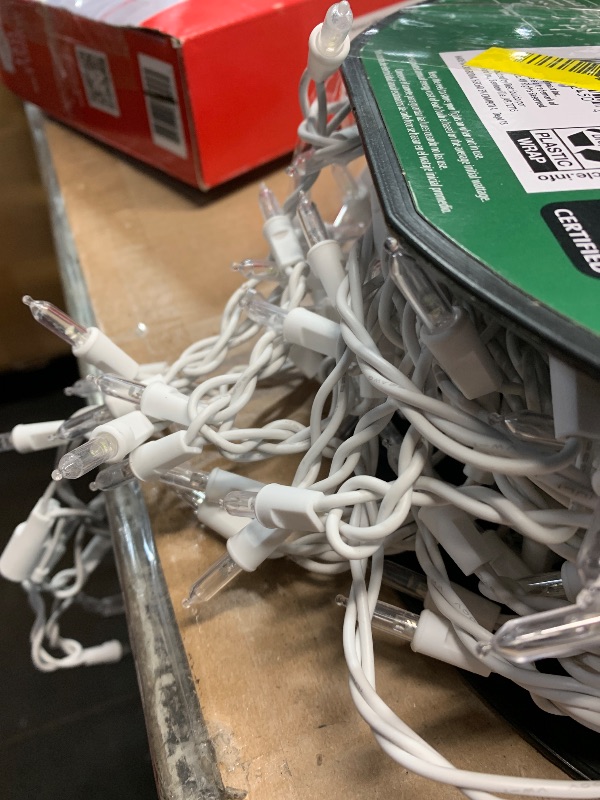 Photo 1 of ***STOCK PHOTO FOR REFERENCE ONLY***LED Low Voltage Colourful Lights String Curtain Lights Outdoor Patio Decoration net Lights Seven Colours Full Star Lights ice bar Lights Star Lights Christmas Lights