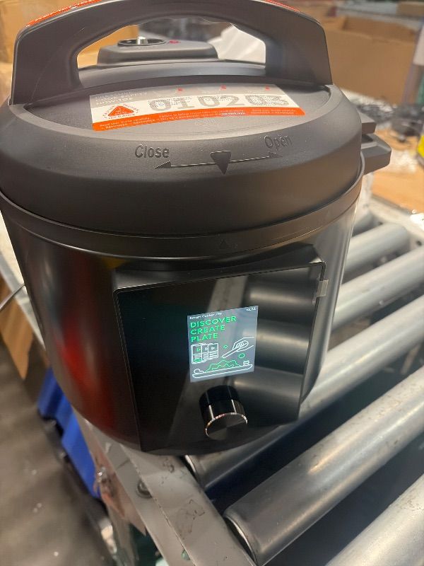 Photo 1 of ****MISSING INSIDE POT****CHEF iQ Smart Pressure Cooker with WiFi and Built-in Scale - Easy-to-Use 10-in-1 Multicooker with 500+ Guided Recipes - Rice Cooker, Slow Cooker, Instant Meals for Foodies - 6 Quart - Family Size