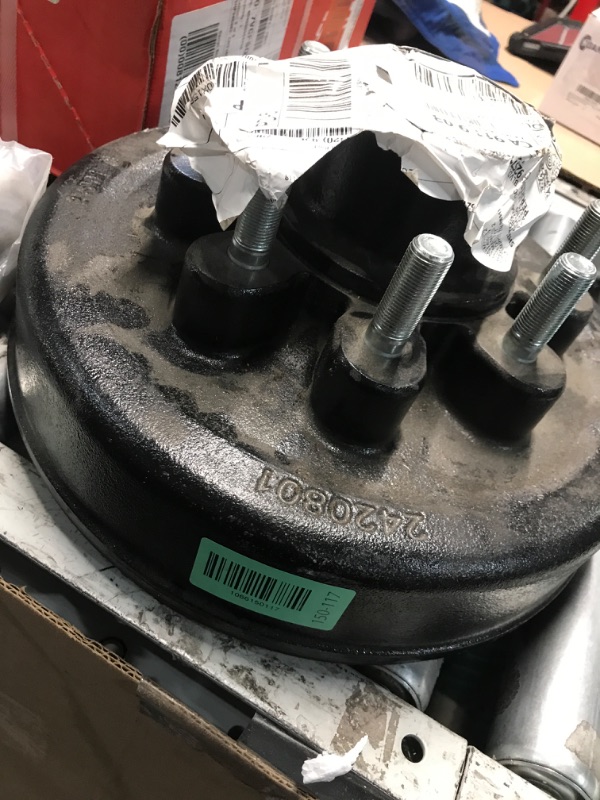 Photo 1 of LIPPERT Brake Drum - HUB Assy - 865-5/