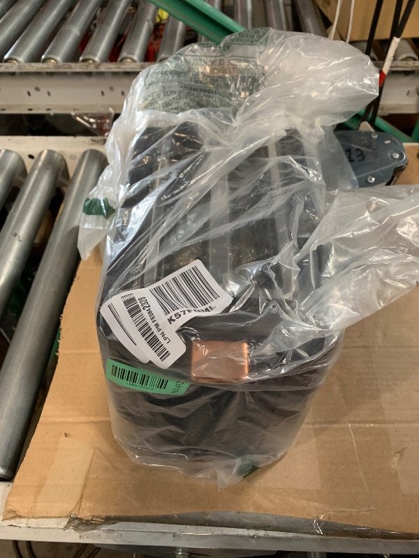 Photo 1 of ***DAMAGED - SEE NOTES/PICTURES*** Mecity 4 Slice Toaster, Long Slot Toaster With Warming Rack, Timer, Bagel, Defrost, Reheat Functions, Crumb Tray, 6 Browning Settings, Extra Wide Long Slots, Stainless Steel, 1300W, Grey