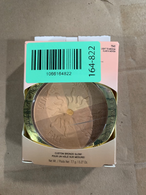 Photo 1 of ***DAMAGED - SEE NOTES/PICTURES*** *** CRACK IN CAP *** Physicians Formula Bronze Booster Glow-Boosting Season-to-Season, Customizable Seasonal Glow Glow, Lasting Tan Boost, Hypoallergenic Powder, Cruelty-Free & Hypoallergenic- Light-to-Medium