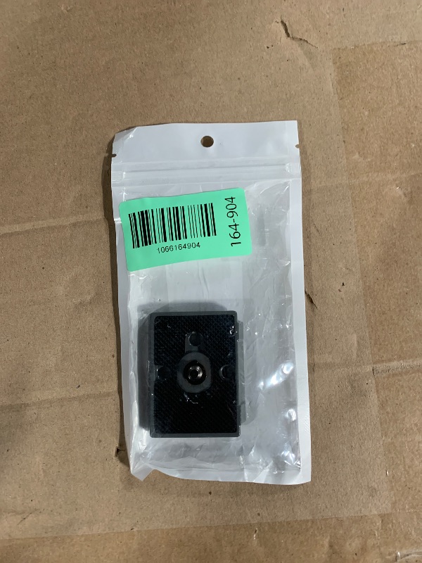 Photo 1 of ***FACTORY SEALED*** Harwerrel Quick Release Plate 1/4" Screw Compatible with Manfrotto 200PL-14 322RC2 324RC2 488RC2 496RC2 Camera Tripod Head (Pack of 2)