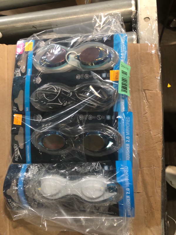 Photo 1 of (4 PAIRS) Speedo Women's Vanquisher 2.0 Mirrored Goggles - 2025