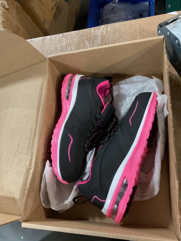 Photo 1 of ***(MAJOR DAMAGE/ SEE NOTES FOR DETAILS)***LANSNBO Waterproof Shoes for Women Wide Width Non Slip Sneakers for Work Chefs Food Service Water Resistant Walking Shoe Lightweight Slip Resistant Fashion Footwear for Nurse?HEI Hong 42? Black,red size 11.