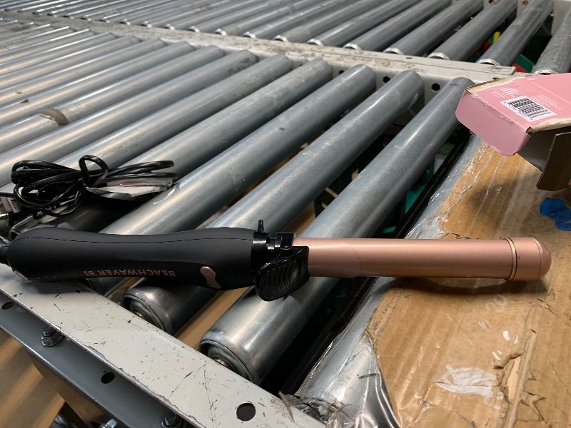 Photo 3 of * factory sealed *
The Beachwaver Co. B1 Rotating Curling Iron - Automatic 1" Ceramic Curling Iron - Easy-to-Use Spinning Wand for Long-Lasting Waves, Auto-Shut Off, Travel-Friendly, Dual Voltage (BW160), Midnight Rose