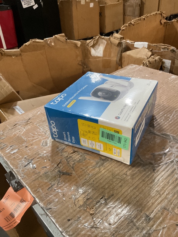 Photo 1 of * factory sealed *
Tapo TP-Link ColorPro Wi-Fi Outdoor Camera | Plug-in | Daylight Clarity at Night | 2K QHD | Person/Pet/Vehicle Detection | Local/Cloud Storage | 127° FOV | Built-in Siren C325WB