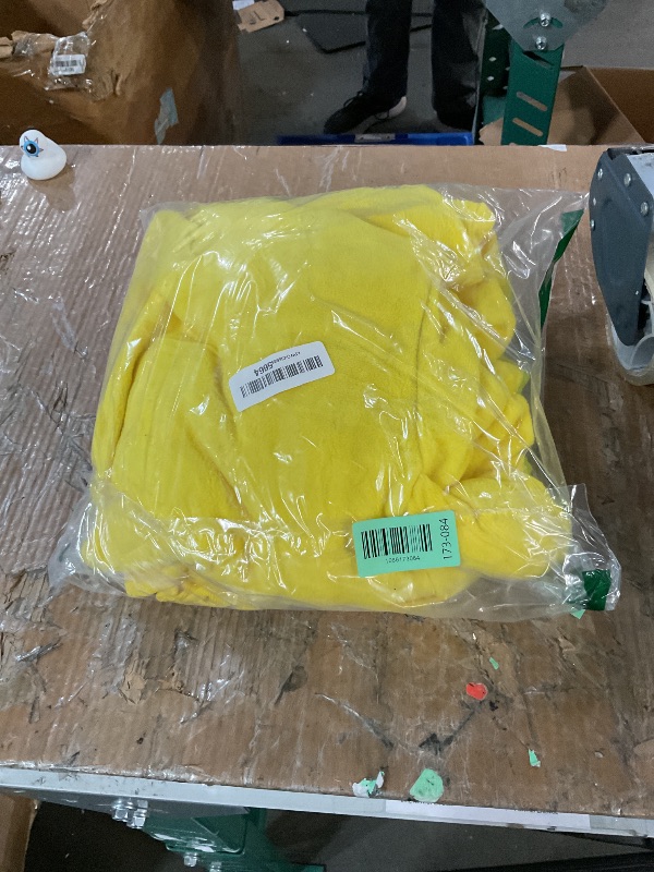 Photo 1 of * sleeve is dirty *
AnmHIwcte Onesies Adult Halloween Cosplay Christmas Yellow Duck Costumes Animal One Piece Pajamas For Women Men size small