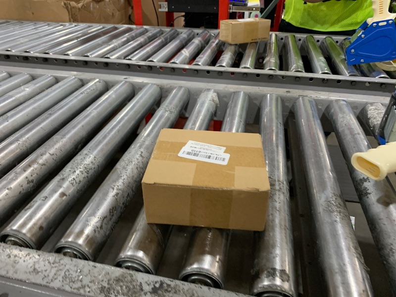 Photo 1 of 100PCS 1ml 1cc Syringe No Needle Plastic Syringe for Pets Oral, Refilling, Oil or Glue Applicator, Measuring or Transfering Tiny Amount of Liquids, Without Cap