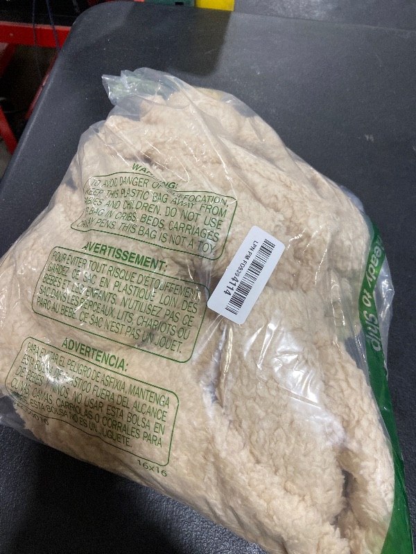 Photo 1 of 1 Pack 3 Calming Blankets Fluffy Premium Fleece Pet Blanket Soft Sherpa Throw for Dog Puppy Cat Beige Small (23" x16'')