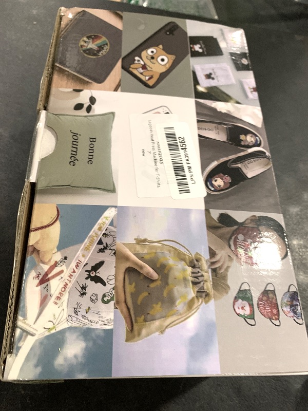 Photo 1 of Legooin Heat Press Machine for T-Shirts, 7" × 4.8" Portable Fast Heat-up Mini Easy Press with Timing Function & Insulated Base, Ideal for T-Shirts, Bags, Pillows, Aprons, and More, Green