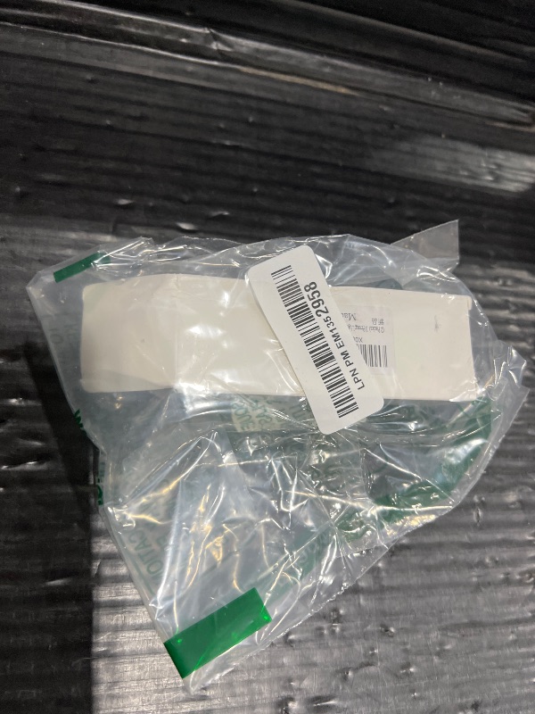 Photo 1 of (2 Packs) 3 Prong Light Socket to Plug Adapter, E26 E27 Light Socket Outlet Adapter Polarized Light Bulb Plug Adapter, Stability Performance & Professional Materials Light Bulb Adapter (White)