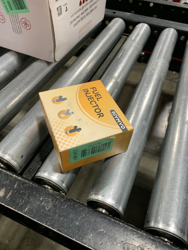 Photo 1 of 23209-39195 OE 1.8 Fuel Injectors,Compatible with/Toyota 1.8L Prius V Plug-In Prime 2010-2018,Compatible with/Lexus CT200h 2010 2011 2012 2013 2014 2015 2016 2017 2018 |12 Holes| |Set of 4|