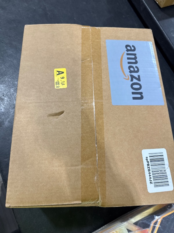 Photo 1 of *INCOMPLETE** 2 Pack 11Feet 5 LED Super Jumbo Christmas String Lights, Outdoor Xmas Decorations - Jumbo C9 Hanging Lights Waterproof Lawn Dec for Holiday Home Tree Roof Yard, Red & White