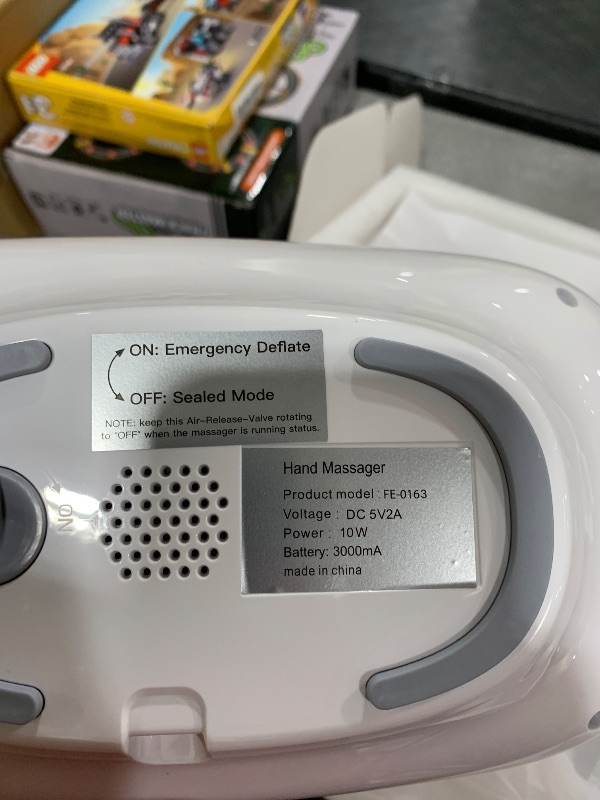 Photo 1 of belhope Hand Massager with 9 Modes and 4 Heating Options for Hot and Cold Therapy Hand and Wrist Massager for Arthritis and Carpal Tunnel Relief, Hand Massager with Heat and Compression, White