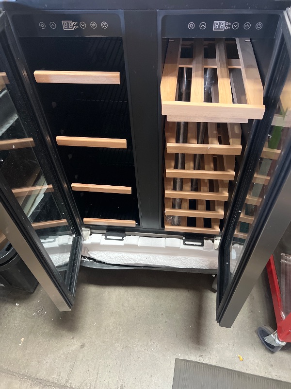 Photo 1 of **FOR PARTS ONLY**missing handles**
MZAVP 24 Inch Wine and Beverage Refrigerator, Dual Zone Beverage Cooler with Glass Door, Built-In or Freestanding Wine Fridge with Fast Cooling, 20 Bottles and 88 Cans Large Capacity