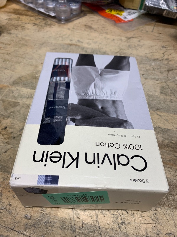 Photo 1 of **BRAND DIFFERS UNSURE OF ACTUAL BRAND POSSIBLY FRUIT OF THE LOOM*** Calvin Klein Cotton Classics Multipack Woven Boxers