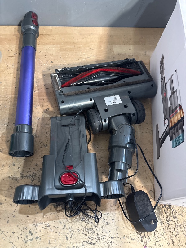 Photo 1 of **********NEEDS TROUBLESHOOTING- EOOR CODE E4****************
Cordless Vacuum Cleaner, 600W 50KPA 70Min Powerful Vacuum Cleaners for Home, Self-Standing Stick Vacuum Cordless Rechargeable/ Anti-Tangle/OLED Screen/1.8L Cup for Home Pet Hair/Carpet/Hardwood