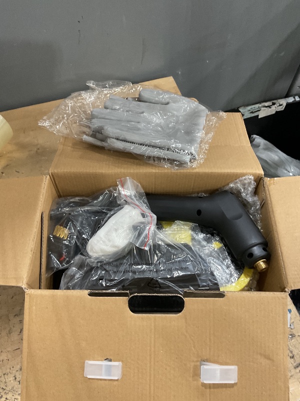 Photo 1 of ***parts only***Steam Cleaner,15s Heat-Up,1.6L Tank,3-Level Adjustable Handle,2500W Steamer for Cleaning,Portable Steamer for Cleaning with 16PCS Accessories,Steam Cleaner for Home,Grout,Tile,Couch,Car,Dirt,Grease