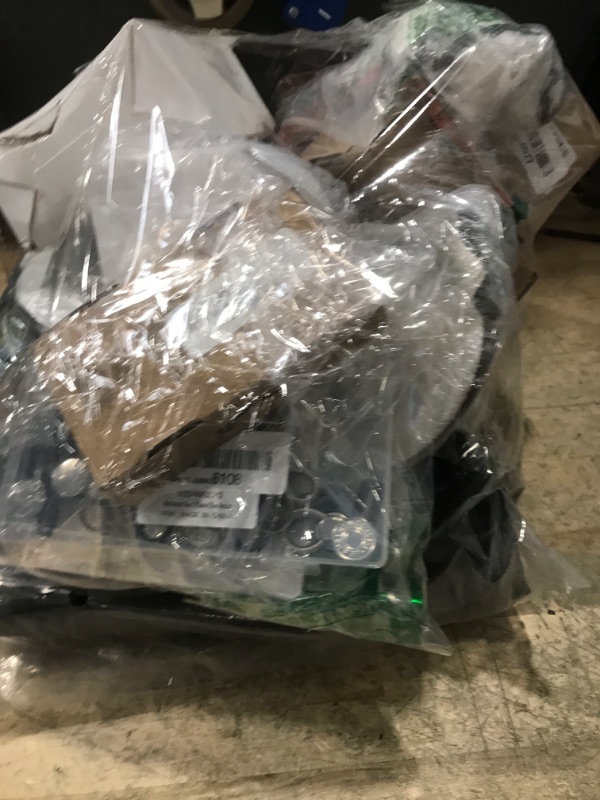 Photo 1 of ** SOLD AS IS BUNDLE OF MISCELLANEOUS AND SORTED GOODS **