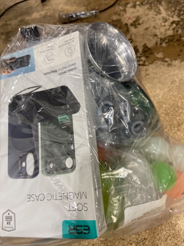 Photo 1 of 10 piece lot miscellaneous items