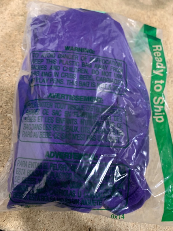 Photo 1 of ***PURPLE SHIRT***

Womens Red Hat It's a Red Hat Thing Gift V-Neck T-Shirt Small