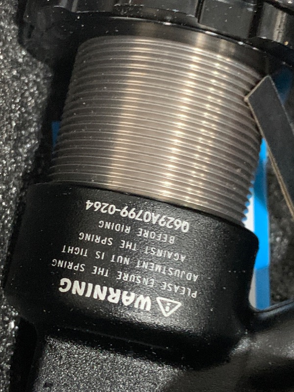 Photo 5 of JFOYH Adjustable Oil+Coil Spring Rear Shock Suspension, Shock Absorbers For Downhill MTB Bike/E-bike, 240mm X 550lbs - Black