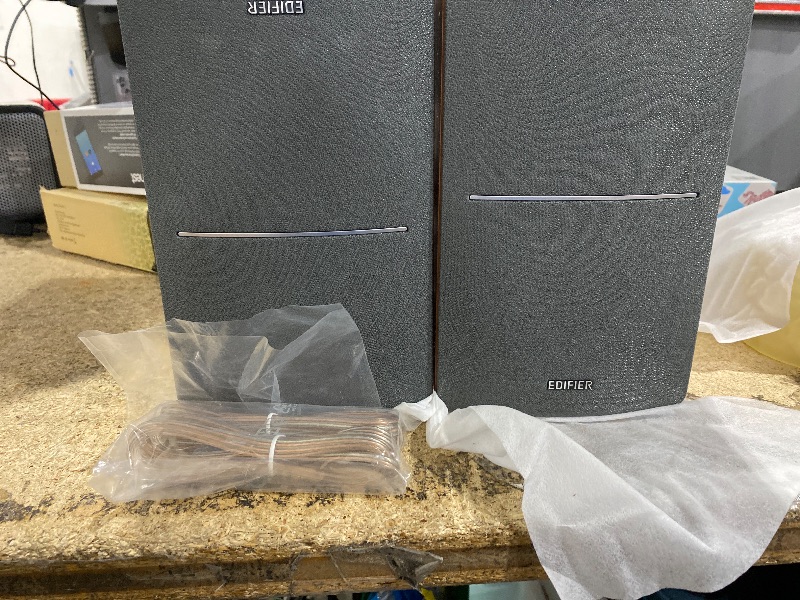 Photo 1 of (no remote) Edifier - R1280T Powered Bookshelf Speakers/Computer Speakers/Studio Monitor Speakers, 2.0 Active Near Field Monitors 42 Watts RMS - Brown