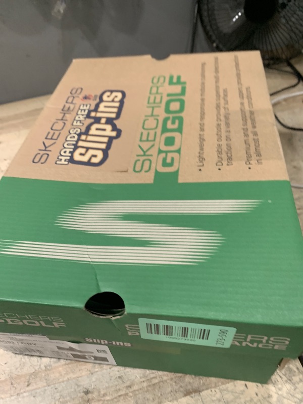 Photo 1 of Men's Max 2 Rover Slip-in Relaxed Fit Golf Shoe SIZE: 9