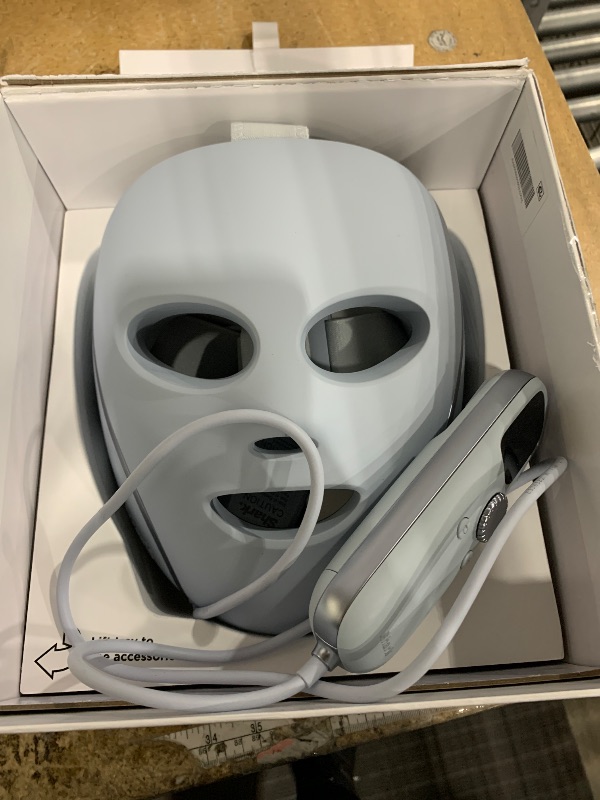 Photo 1 of *** SEE NOTES *** Shark CryoGlow LED Face Mask with Under-Eye Cooling, Anti-Ageing & Blemish Repair, Red & Blue LED, Infrared Light Therapy, USB-C, Remote Control, Storage Bag, Blue Frost, FW312