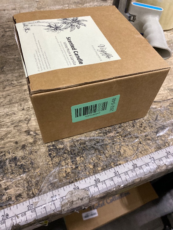 Photo 1 of ***CANDLE IS NOT STABLE *** Viyffo Christmas Candle - Vanilla & White Musk, 12oz 3 Wick Large Holiday Scented Candle for Women & Men, Non Toxic Soy Candle in Natural Coconut Shell Jar, Perfect Winter Gift & Home Decor