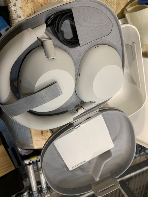 Photo 1 of (used) Sony WH-1000XM6 The Best Noise Canceling Wireless Headphones, HD NC Processor QN3, 12 Microphones, Adaptive