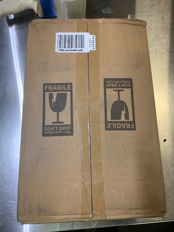 Photo 1 of [80 oz & 36 oz]Extra Large Glass Food Storage/Baking Containers Set with Lids, 2 Pack 80 oz(10 cup)&2 Pack 36 oz (4.5 cup)Airtight Glass Container,Microwave,Oven,Freezer and Dishwasher, White