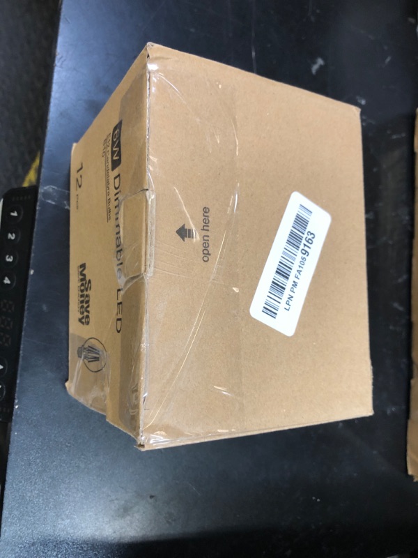 Photo 1 of 11-Pack Dimmable E12 Candelabra LED Light Bulbs 60 Watt Equivalent, 6W Ultra Bright 630 Lumen Chandelier Light Bulb, 5000K Daylight White Clear Glass B10 LED Candle Light Bulbs for Ceiling Fans