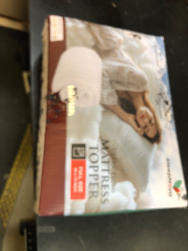 Photo 1 of 100% Cotton Top Full Size Mattress Topper, Breathable & Cooling Mattress Topper Full Size, Elastic Fitted FullMattress Topper with 8”-21” Deep Pocket, Mattress PadFull for Back Pain Relief (54"x75")