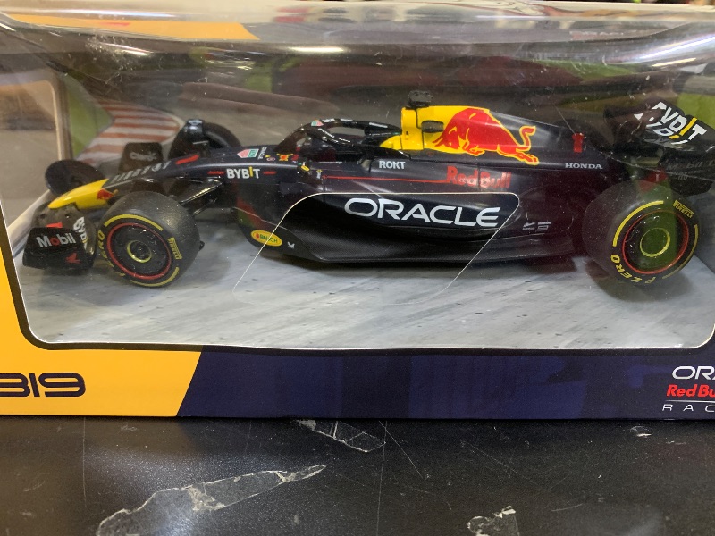 Photo 1 of 1:24 RedBull F1 RB19 Metal Diecast Cars with Free Wheels, Formula 1 Racing Model Car, Ideal Slot Cars Collectibles Gifts for Formula One Fans, Blue