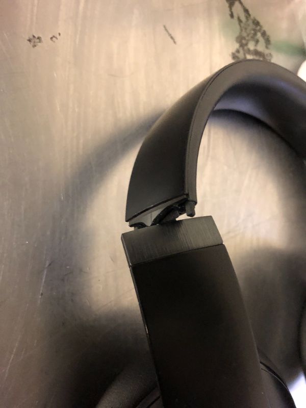 Photo 1 of *BROKEN, SEE PHOTOS** Beats Studio Pro - Premium Wireless Over-Ear Headphones- Up to 40-Hour Battery Life, Active Noise Cancelling, USB-C Lossless Audio, Apple & Android Compatible - Black