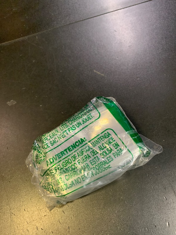 Photo 1 of 100 Pieces Thin Fresnel Lens, Credit Card Size Pocket Magnifier, Portable Magnifying Lens for Reading, 3.3 x 2.2 Inches Magnifying Lens Cards (100)