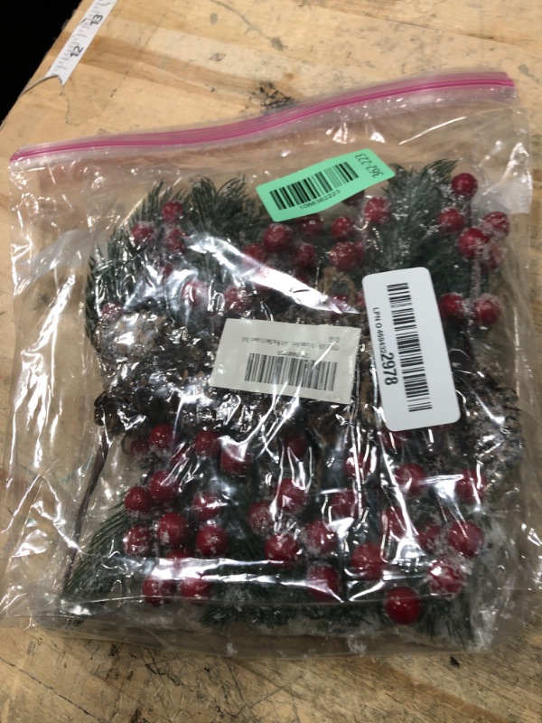 Photo 1 of 10 Pcs Red Berry Stems - Pine Cones for Crafts,Pine Cones for Decorating,Red Berry Wreath Floral Picks,Valentine's Day Mother's Day,Birthday Party Decoration,Gift Wrap Embellishment