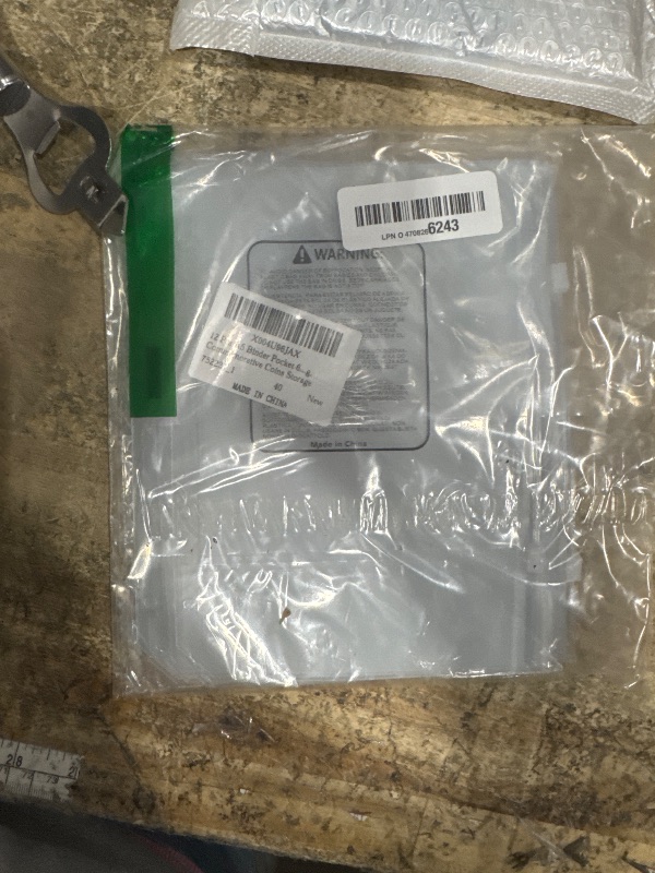 Photo 1 of 12 Pcs A5 Cash Envelopes, 6 Holes Clear Zipper A5 Binder Inserts, Waterproof Clear PVC Budget Planner Inserts for Cash Envelopes Storaging Commemorative Coins Photo Cards