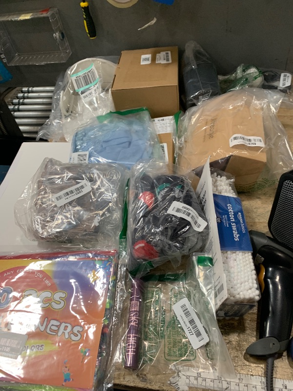 Photo 1 of ** SOLD AS IS BUNDLE OF MISCELLANEOUS AND SORTED GOODS **