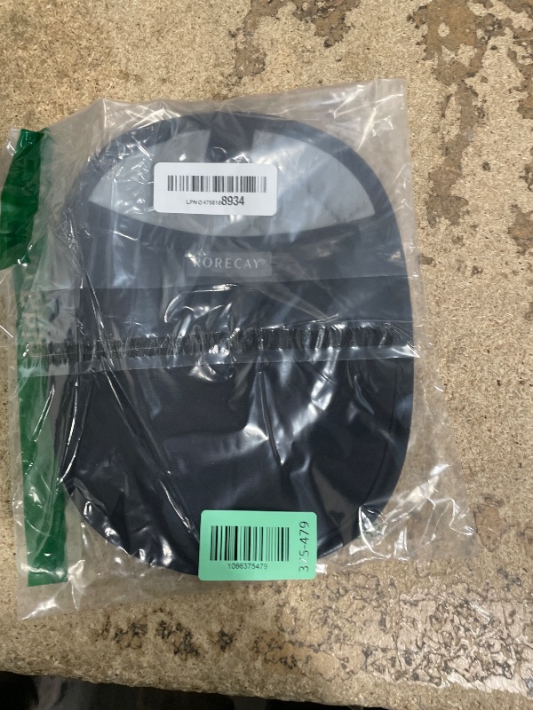 Photo 1 of 2-Pack Silicone Pot Holders for Kitchen Heat Resistant up to 500°F, Non-Slip Large Hot Pads with Pocket, Quilted Liner Trivets for Countertops Hot Pots and Pans (Black)